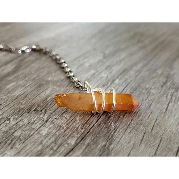 Clear Quartz Crystal Point Pendulum, Dowsing Pendulum, Healing Quartz Pendulum - Picture 6 of 8